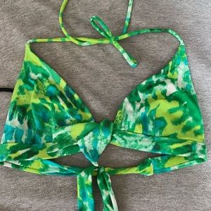 Victoria’s Secret bikini top